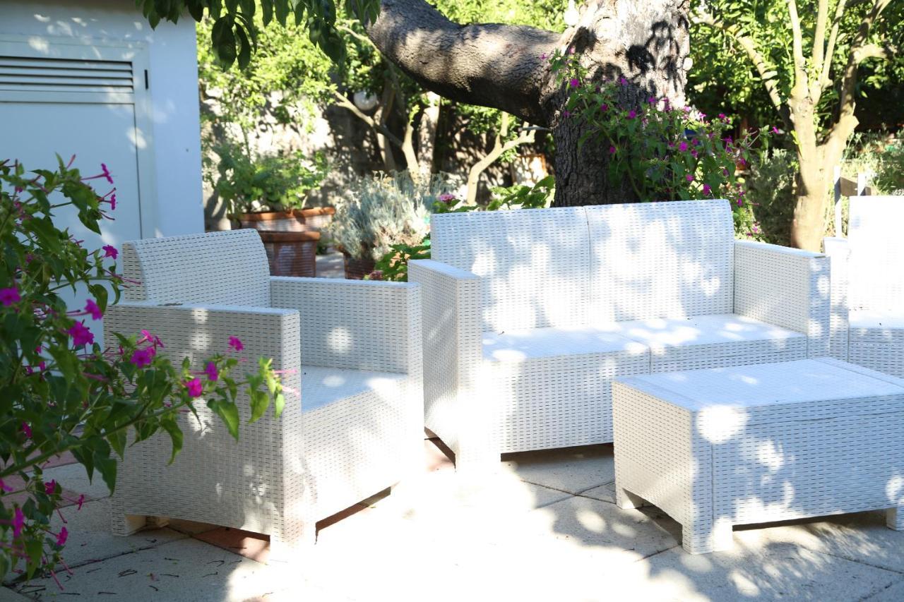B&B Villa Gemini サンタニェッロ エクステリア 写真